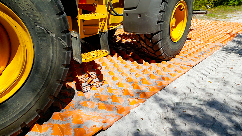 DiamondTrack trackout control mats