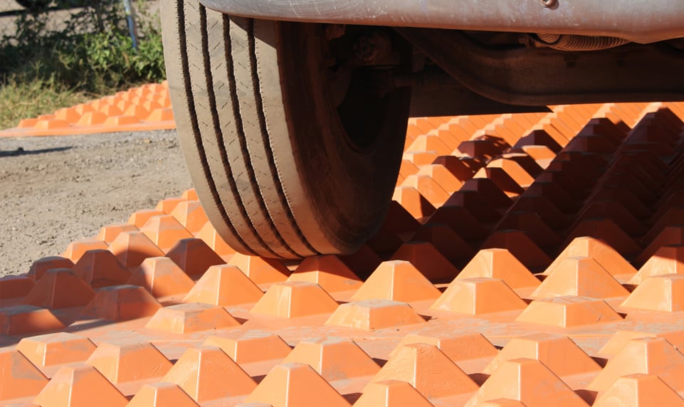DiamondTrack track out mats